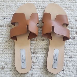 Steve Madden Leather Sandals